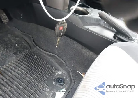 2015 Toyota Rav4 Xle from USA, damaged, VIN JTMRFREV3FD168960